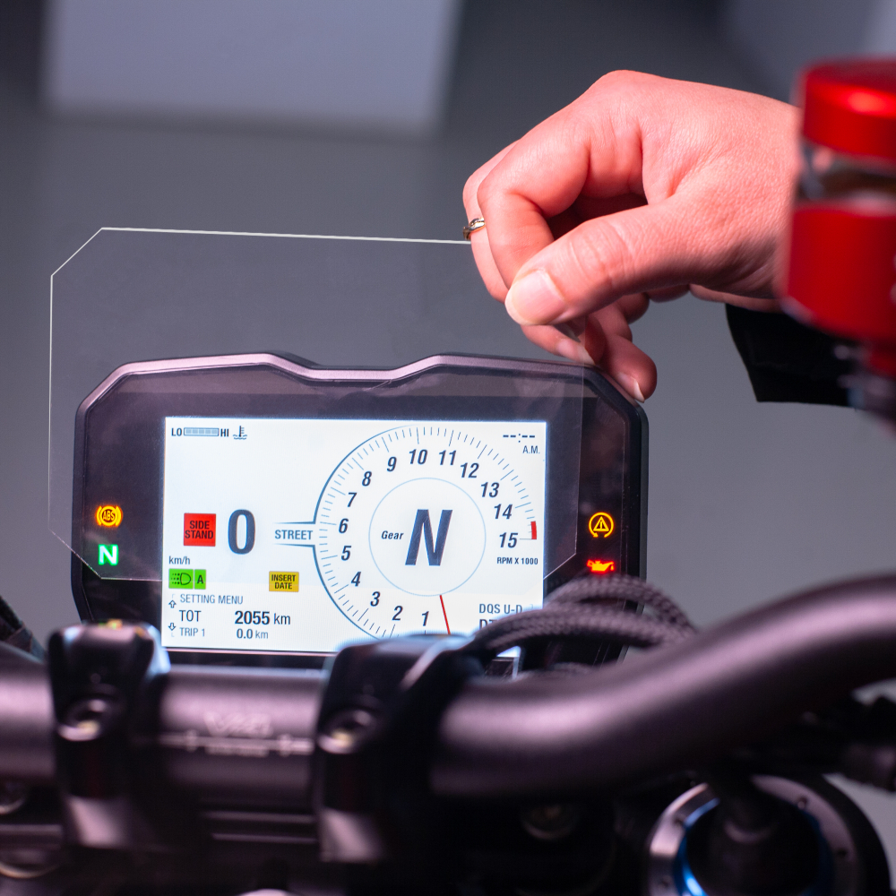 CF MOTO 250 SR- CF MOTO 250 NK 2024-2025 ile Uyumlu Grippatch Motosiklet Ekran Koruyucu Film