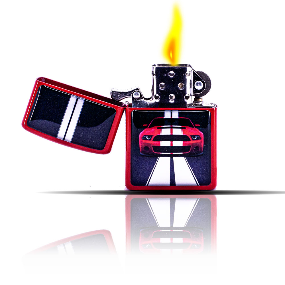 Ford Mustang Desenli Kırmızı Zippo Tarzı Benzinli Çakmak